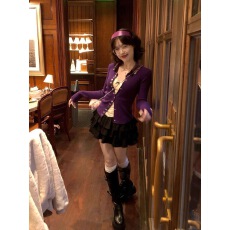 批发<b class='q'>纯</b>欲风白色性感蕾丝内搭紫色多扣设计感开衫黑色蓬蓬蛋糕短裙套装