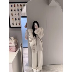 批发毛领连帽毛呢<b class='q'>外套</b>女2025冬季新款高级感系带收腰保暖毛毛呢子<b class='q'>大衣</b>