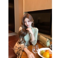 批发韩系慵懒风格纹拼接针织开衫外套女秋冬新款时尚穿搭高腰半裙<b class='q'>套装</b>