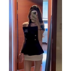 批发露肩设计感一字肩上衣半身裙两件套夏季超火气质高级感巨好看套装