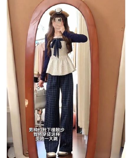 장다 사람들 빅 사이즈 여성 의류 통통한 여동생 mm 한 부서 슬림해 보이는 이른 봄 달콤한 센스 도트 무늬 맨위 진한 파란색 청바지 세트
