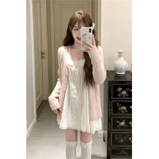 批发韩系巨好看ootd穿搭一整套2026新款白色连衣裙子女早春季两件套装