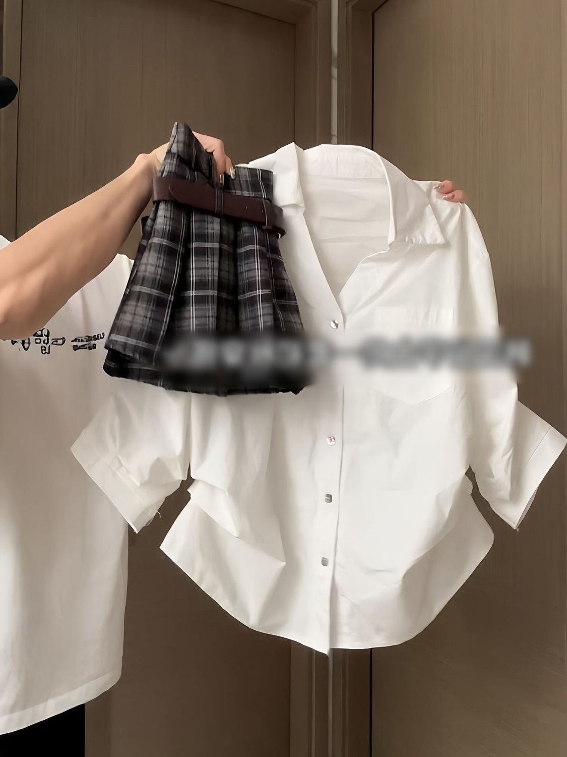 화이트 오래된 돈 바람 POLO 칼라 넓은 에디션 주름 여성 셔츠 봄 가을 핀치 Pleat 꼬집기 허리 셔츠 루즈핏 느긋한 바람 맨위