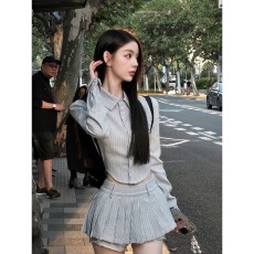 批发学院风条纹套装<b class='q'>女</b>早春性感辣妹不规则短款长袖衬衫百褶裤裙两件套