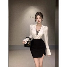 批发纯欲气质套装女早秋新款性感拼接蕾丝衬衫+高腰包臀半身裙两件套