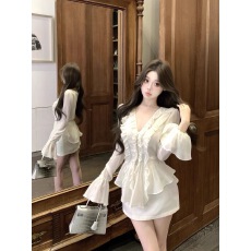 批发纯欲套装法式木耳边v领长袖雪纺衬衫女秋<b class='q'>冬</b>包臀半身裙短裙两件套