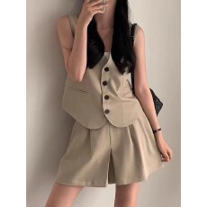 批发韩国chic夏季复古高级感单排扣马甲外套+<b class='q'>百褶</b>半身裙裤裙<b class='q'>短裙</b>套装