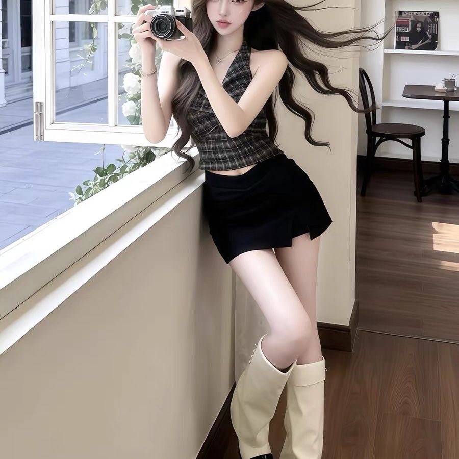 여름 ootd 착용 가져 가라. 고유 한 아름다운 품격 섹시함 핫걸 체크무늬 민소매 행침 목 맨위 슬림해 보이는 미니 스커트 세트