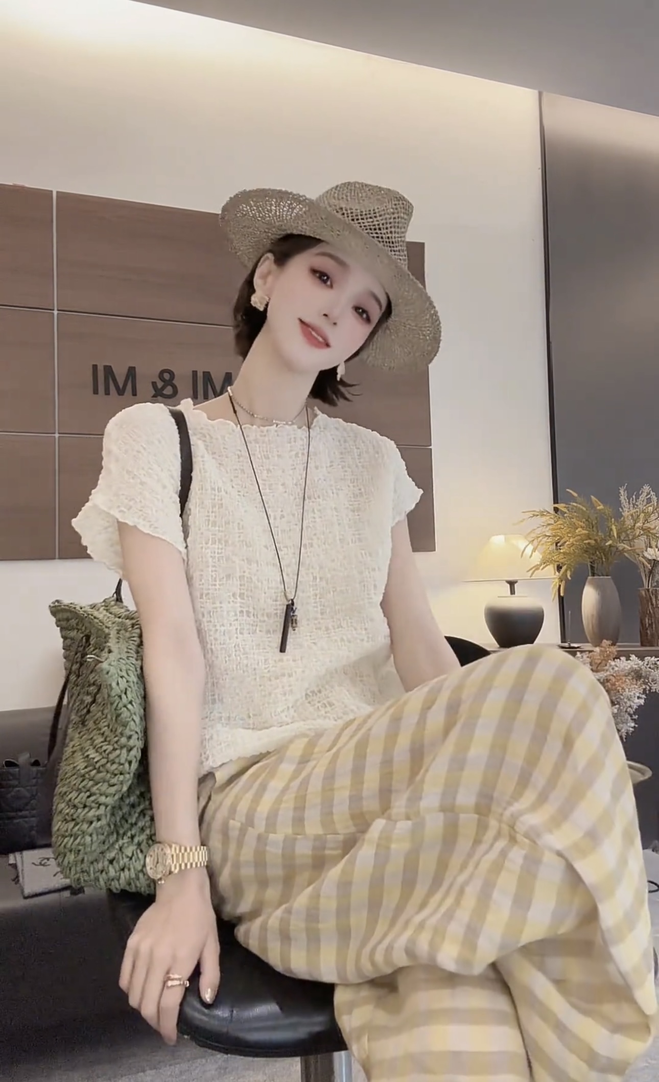 쌀 쌀 새 상점 여름 새로운 프랑스식 질감 센스 높음 폭탄 다용도 반팔 맨위 2602-291