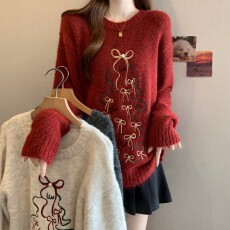 批发实拍~ 大码胖MM<b class='q'>秋</b>冬新款圆领刺绣圣诞树红色长袖套头上衣毛衣