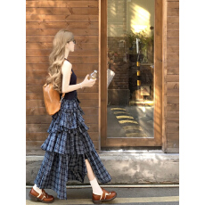批发复古格子拼接背心连衣裙女2025夏季新款收腰设计感假两件蛋糕裙子