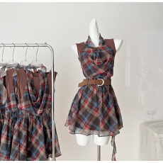 批发2025年夏季新款法式短款不规则挂脖连衣裙女显瘦收腰裙子