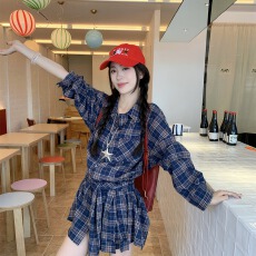 批发2026春季新款设计感小众中<b class='q'>长款</b>蓝色格子长袖<b class='q'>衬衫</b>宽松绑带<b class='q'>衬衣</b>女潮