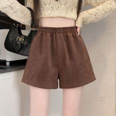 批发实拍大量有货 鹿皮绒秋冬<b class='q'>短裤</b>女韩版阔腿裤扣子装饰新款百搭裤子