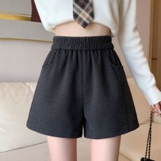 批发实拍大量有货 毛呢短<b class='q'>裤</b>女冬季新款<b class='q'>韩版</b>A字高腰显瘦百搭阔腿<b class='q'>裤</b>子