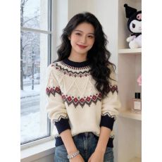 批发显瘦韩系百搭设计感高级感2025年秋冬新款上衣长袖<b class='q'>针织衫</b>女毛衣