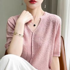 批发高级感冰丝短袖t恤女26夏季新款妈妈装洋气V领<b class='q'>桑蚕丝</b>薄款针织小衫