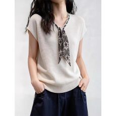 批发V领米白色2026夏季宽松套头短袖薄款针织衫<b class='q'>印花</b>飘带设计小众上衣