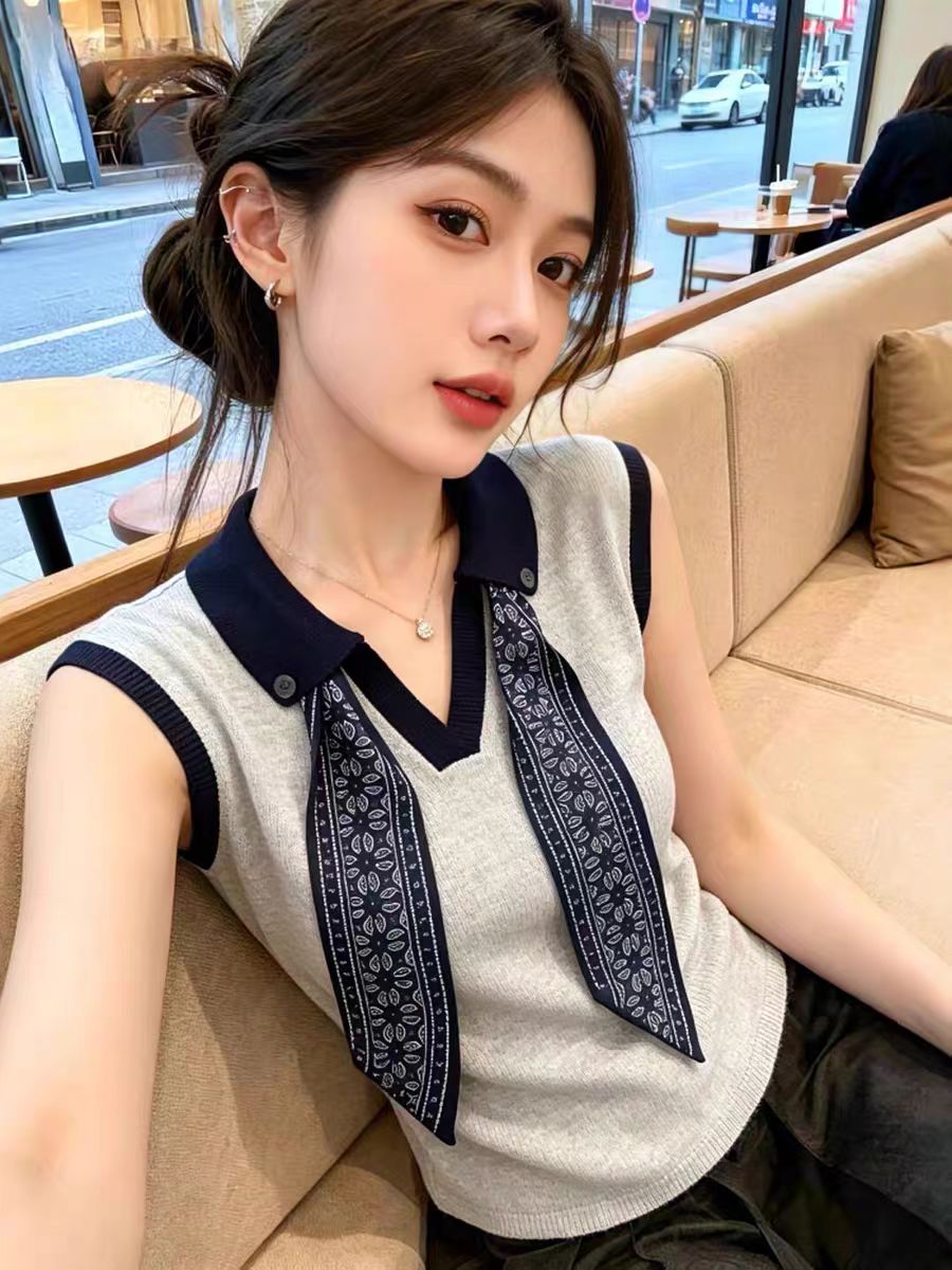 한국 스타일 패치워크 색상 스카프 폴로 칼라 민소매 니트 스웨터 여성 2026 여름 새로운 외국 가스 다용도 슈퍼 잘 생긴 맨위 트렌디