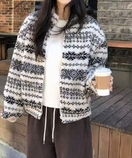 한국 동대문 2026 가을 겨울 공정한 섬 자카드 두꺼운 양털 면 의류 플리스 여성 코트