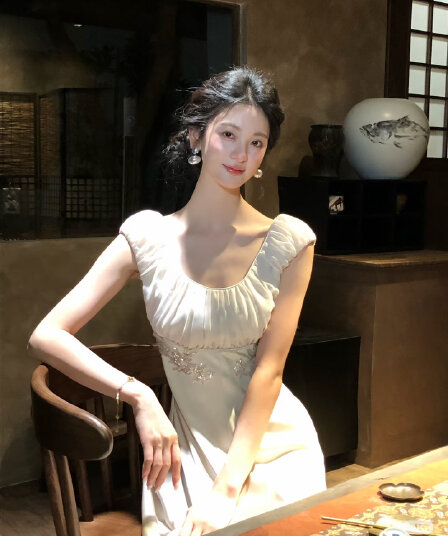 자수 고급 센스 드레스