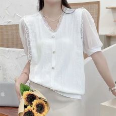 批发宽松遮肚<b class='q'>短袖</b><b class='q'>t</b><b class='q'>恤</b>女2025夏新款蕾丝外穿v领女上衣潮冰丝<b class='q'>雪纺</b>