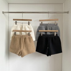 批发580克绒料 羊羔毛休闲裤女秋冬抽绳显瘦裤子高腰直筒短裤a字热裤