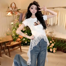 批发260克人棉拼接蕾丝 不规则正肩短袖<b class='q'>T</b><b class='q'>恤</b>别致印花<b class='q'>t</b>辣妹设计感上衣