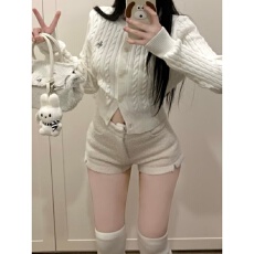 批发柚色  580克原版面料 毛呢休闲<b class='q'>短裤</b>女冬季靴裤直筒裤高腰包臀裤子