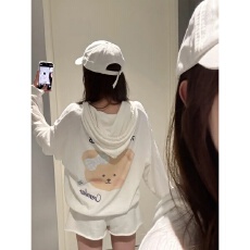 批发柚色  雪花棉  <b class='q'>甜美</b>奶系小熊连帽防晒开衫外套女宽松慵懒罩衫上衣