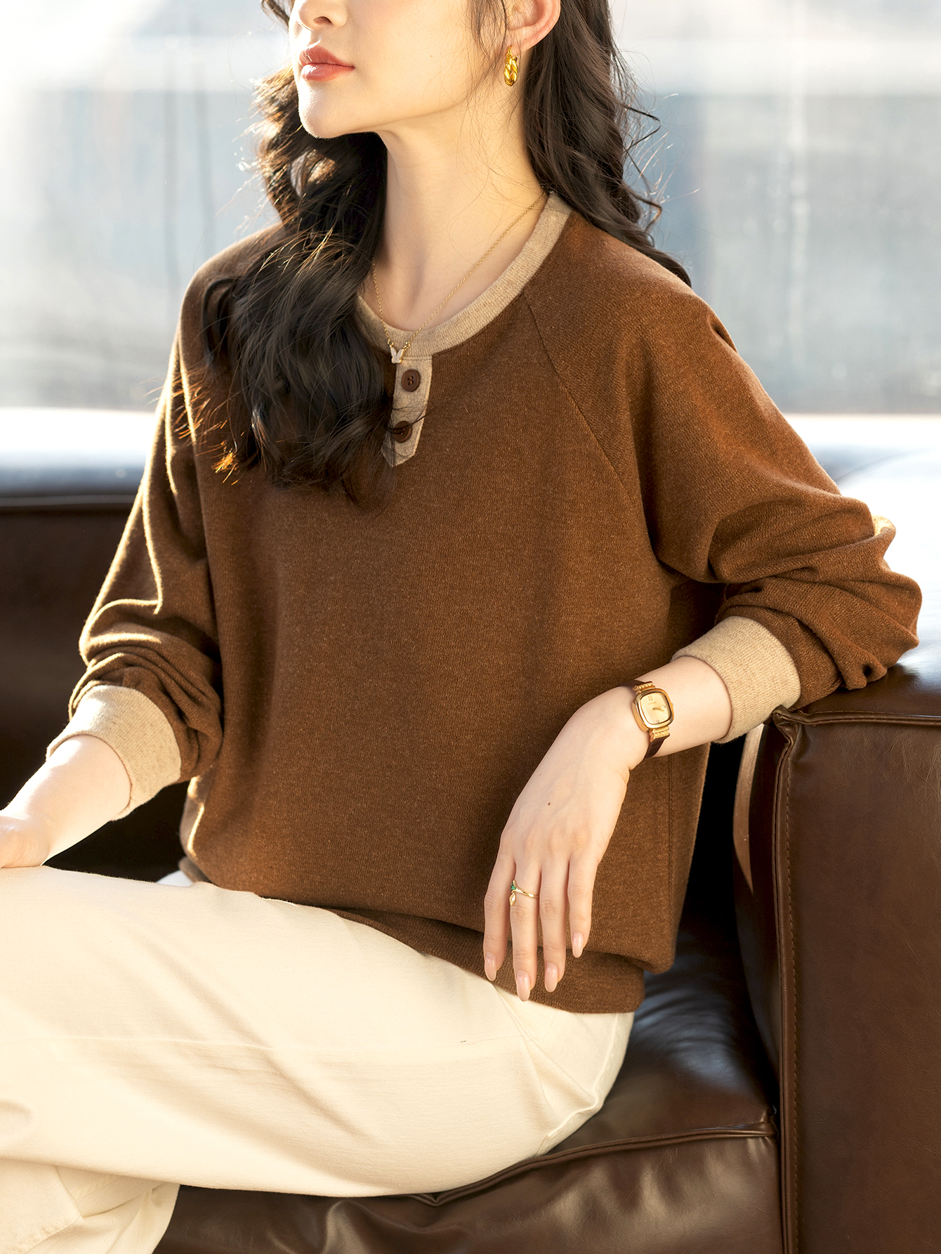제한 가격 12+ 작은 동영상 패치워크 연삭 플리스 센스 후드티 여성 봄 새로운 루즈핏 캐주얼 운동 맨위