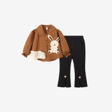 批发女童<b class='q'>套装</b>2025春秋新款韩版兔子喇叭裤时髦网红别致<b class='q'>宝宝</b>休闲两件套