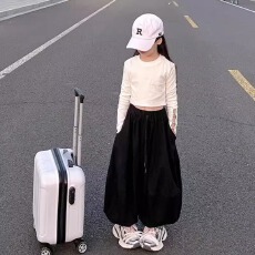 批发友趣巴拉女<b class='q'>童裤</b>子秋季2025新款儿童洋气女孩时髦宽松哈伦裤网红休