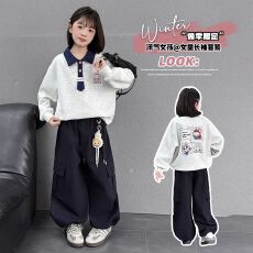 批发女童秋季卫衣舒适2026新款洋气儿童装春装女孩酷帅运动宽松上衣女