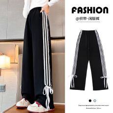 批发<b class='q'>女</b><b class='q'>童</b><b class='q'>美式</b><b class='q'>运动裤</b><b class='q'>绑带</b>蝴蝶结条纹休闲运动高腰长裤新款宽松直筒<b class='q'>裤子</b>