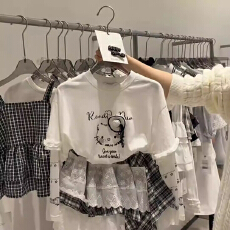 批发<b class='q'>女</b><b class='q'>童</b>套装2026新款洋气时髦女孩圆领长袖猫咪T恤格子<b class='q'>裙子</b>两件套潮