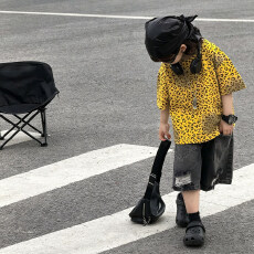 批发【索罗娜】<b class='q'>男</b><b class='q'>童</b><b class='q'>夏</b><b class='q'>2026</b><b class='q'>新款</b>豹纹短袖t恤洋气时尚痞帅设计夏季上衣