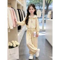 批发曼巴棉  <b class='q'>女</b><b class='q'>童</b><b class='q'>秋</b>季<b class='q'>碎花</b><b class='q'>外套</b>卫裤套装26秋新款蕾丝卫衣束脚裤两件套