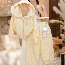 批发曼巴棉  <b class='q'>女</b><b class='q'>童</b>碎花外套卫裤套装26新款连帽蕾丝开衫运动<b class='q'>卫衣</b>束脚裤
