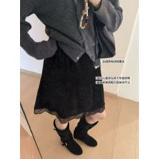 批发4色混搭圣品 韩系气质丝绒拼接蕾丝半身<b class='q'>裙</b>