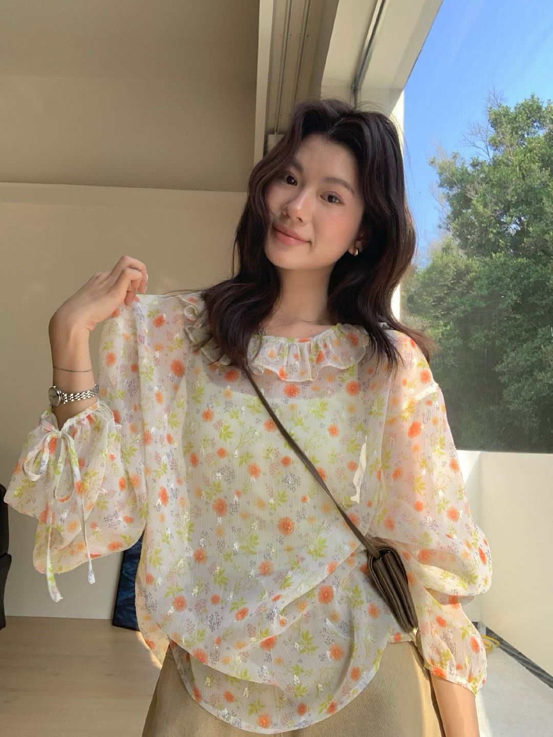 26 봄 한 부서 봄날 분위기 센스 달콤함 꽃무늬 시스루 센스 작은 셔츠