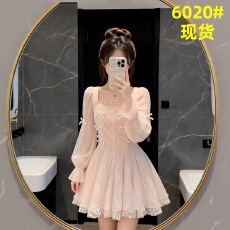 批发大码胖MM法式方领蝴蝶结蕾丝拼接连衣裙秋季新款气质<b class='q'>甜美</b>减龄短裙