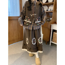 批发实拍日系复古刺绣灯芯绒马甲半身裙小清新花边<b class='q'>蕾丝</b>绣花娃娃领衬衫