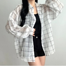 批发韩版夏宽松经典格子衬衫原宿风休闲宽松复古<b class='q'>大码</b>防晒衣女上衣外套