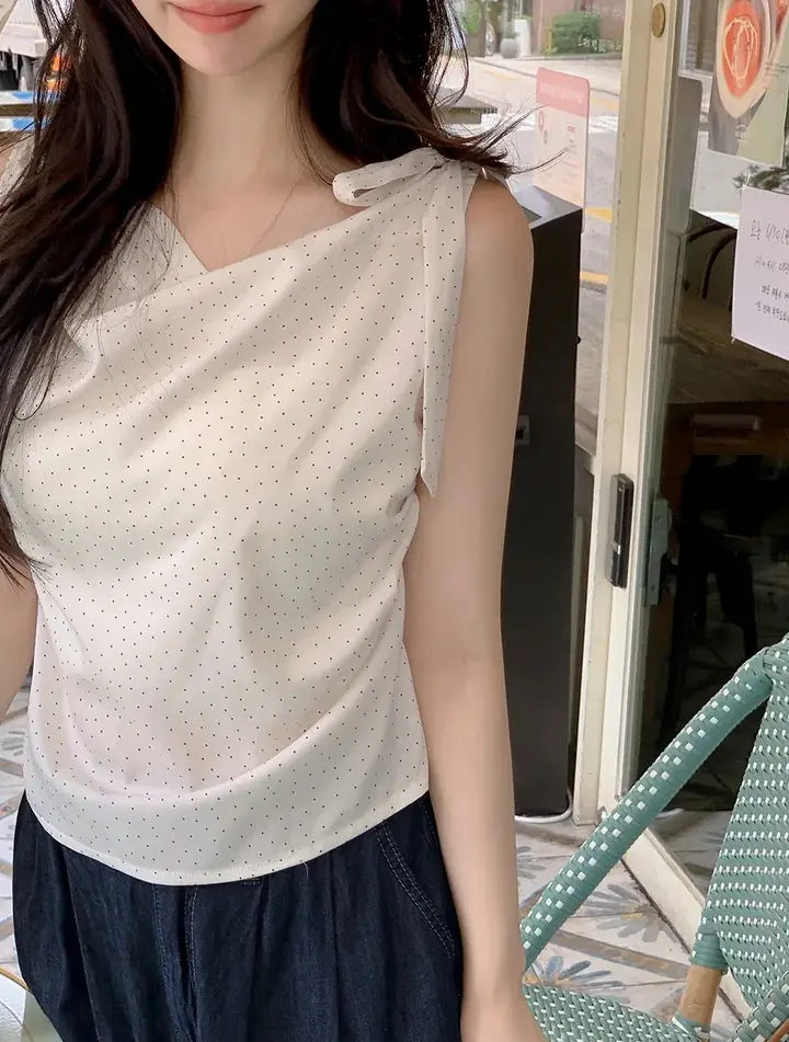 프렌치 감성 원숄더 민소매 상의 상세 이미지 5