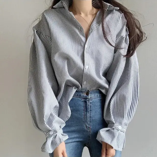 한국산 봄여름용 세로 줄무늬 긴소매 셔츠 상세 이미지 1