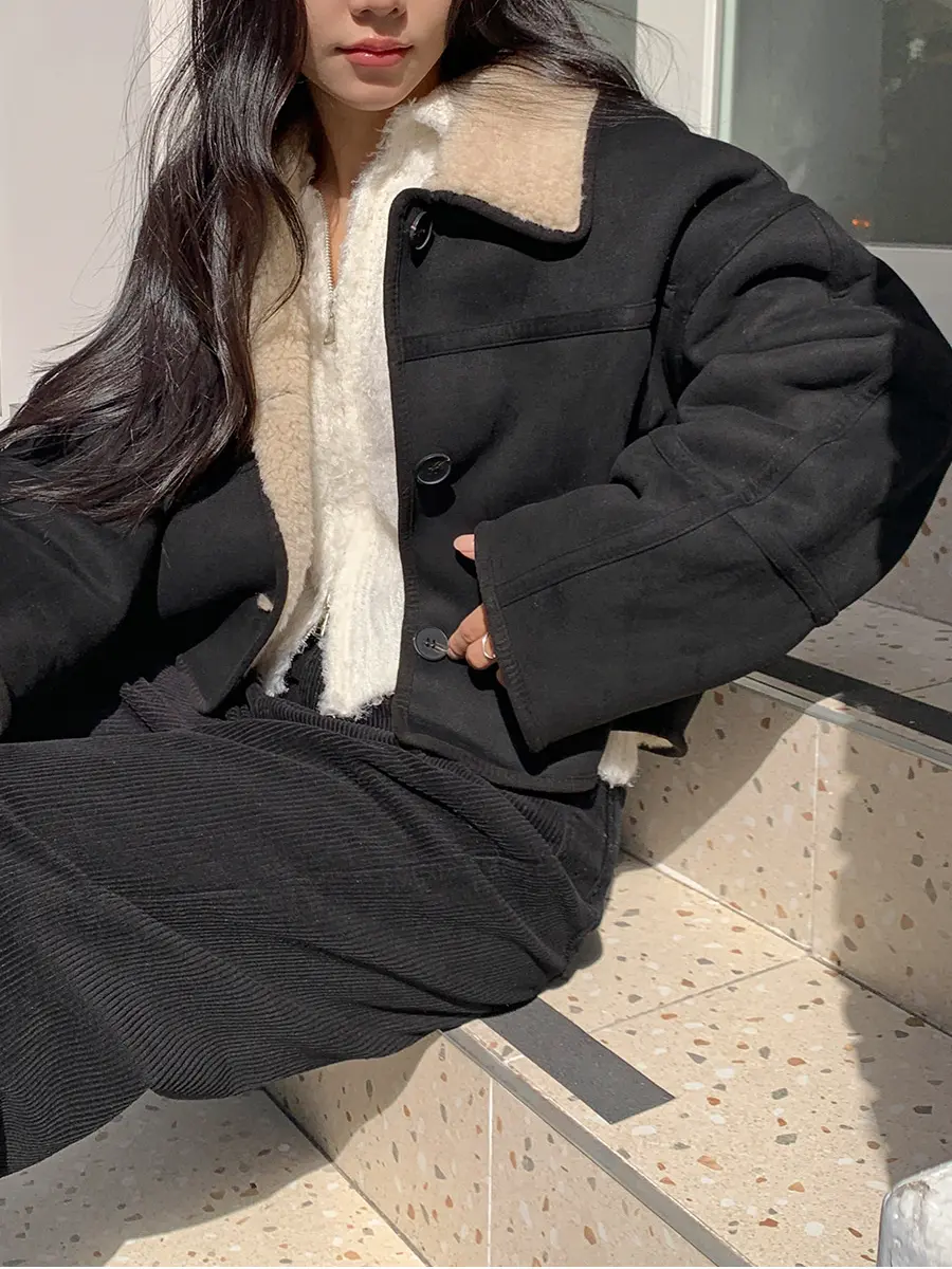 빈티지 폴드 칼라 단추 양털 숏 아우터 상세 이미지 12