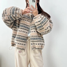 韩版冬季新款复古条纹立领慵懒毛毛加厚保暖皮毛一体拉链卫衣外套