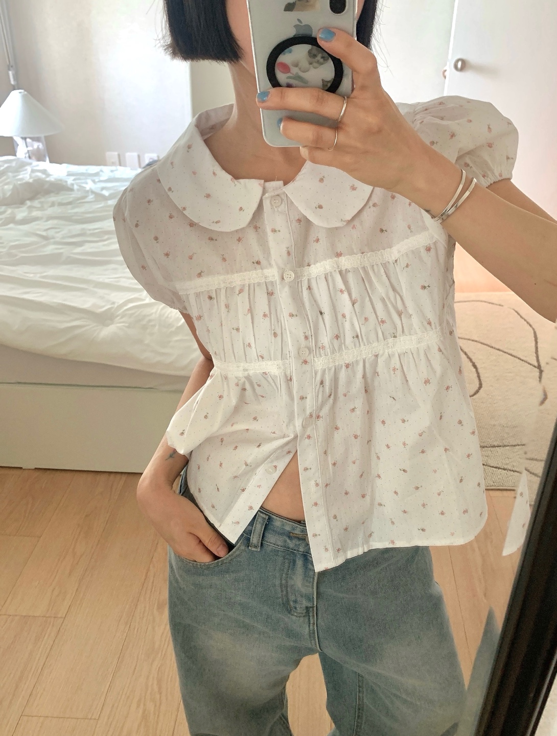 chic 한 부서 여름 달콤함 연령 감소 베이비 칼라 레이스 레이스 주름 장식 싱글 줄 버튼 거품 소매 셔츠 맨위