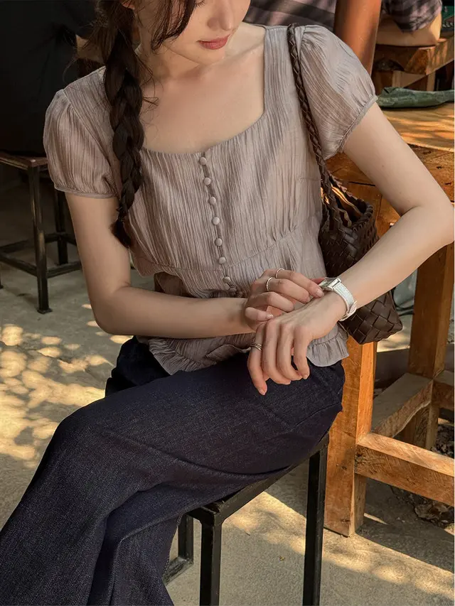 스퀘어 넥 러플 단추 반소매 셔츠 상세 이미지 6